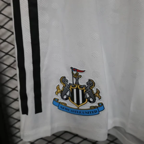 Newcastle United Pantalones Edición Jugadores 2025 2026 Casa Blanco - Pantalón Newcastle United | 7camisetas