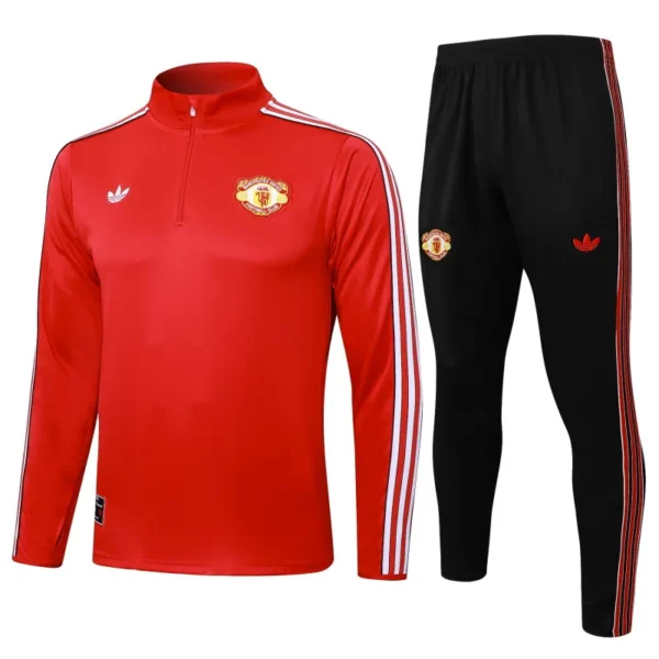 Conjunto Completo Sudadera Entrenamiento Manchester United 2025 2026 Rojo Negro Manchester United Conjunto 2025 2026 Rojo - Manchester United Barata | 7camisetas