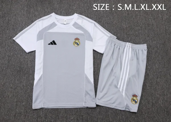 Real Madrid Conjunto 2025 2026 Gris - Real Madrid Barata | 7camisetas
