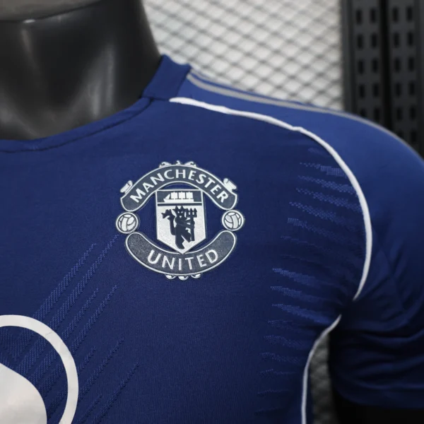 Manchester United Camiseta 2025 2026 Especial Azul - Camiseta Manchester United | 7camisetas