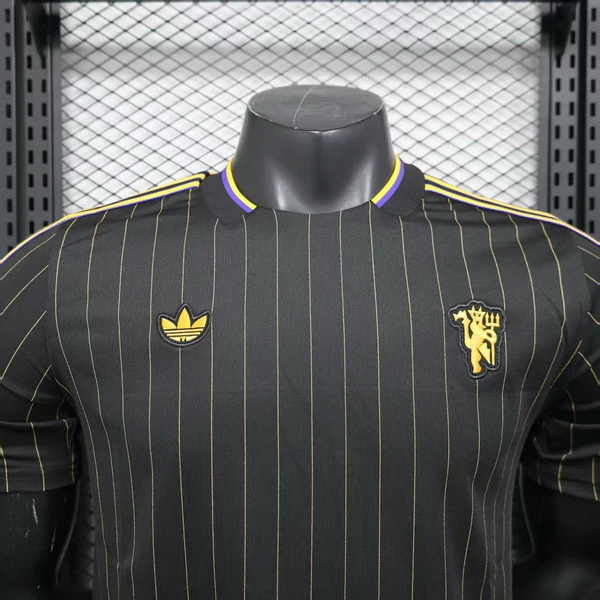 Manchester United Camiseta Edición Jugadores 2025 2026 Especial Negra - Camiseta Manchester United | 7camisetas
