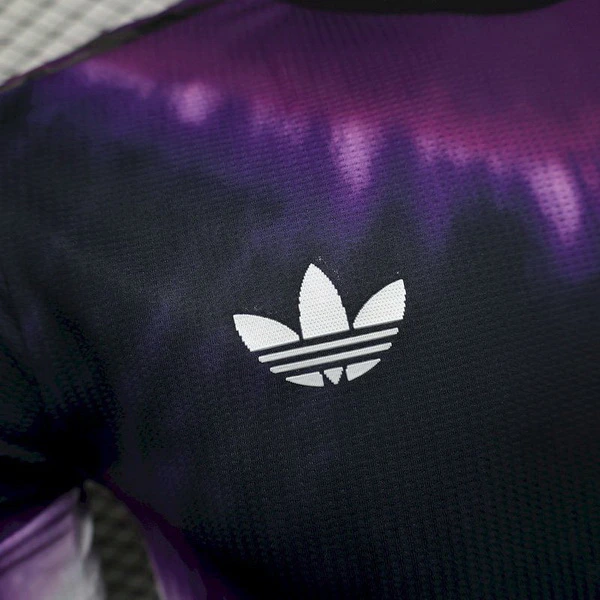 Real Madrid Camiseta Edición Jugadores 2025 2026 Especial Púrpura - Camiseta Real Madrid | 7camisetas