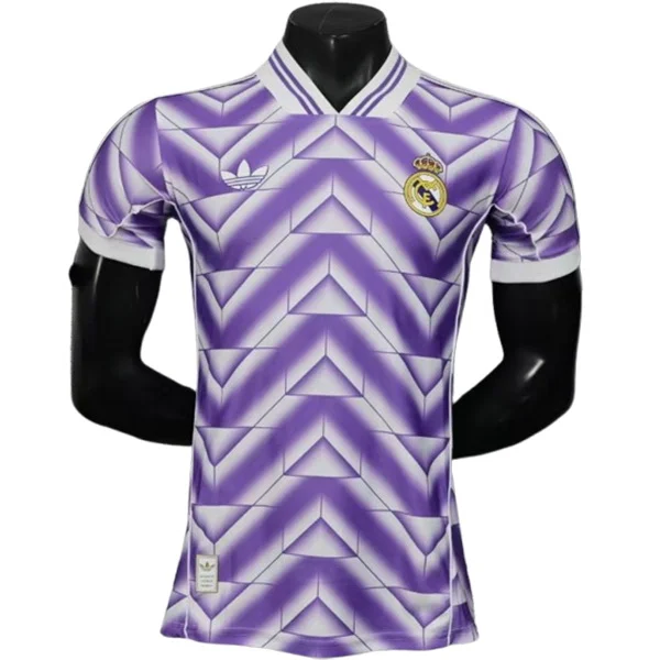 Especial Jugadores Camiseta Real Madrid 2025 2026 Purpura IIII Blanco Real Madrid Camiseta Edición Jugadores 2025 2026 Especial Púrpura - Camiseta Real Madrid | 7camisetas
