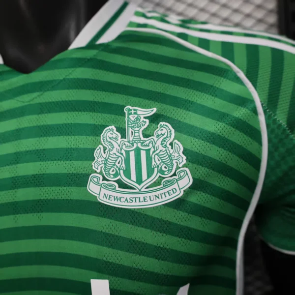 Newcastle United Camiseta Edición Jugadores 2025 2026 Segunda Verde - Camiseta Newcastle United | 7camisetas